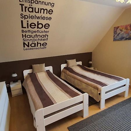 Nettes 2- Zimmer Apartment Зенде Екстериор снимка
