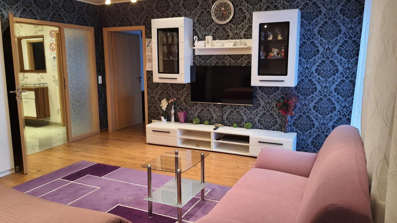 Nettes 2- Zimmer Apartment Зенде Екстериор снимка