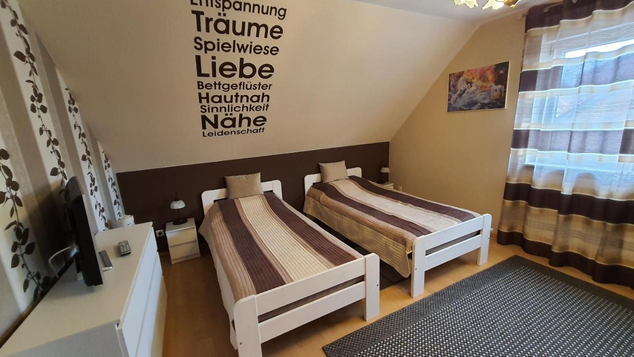 Nettes 2- Zimmer Apartment Зенде Екстериор снимка