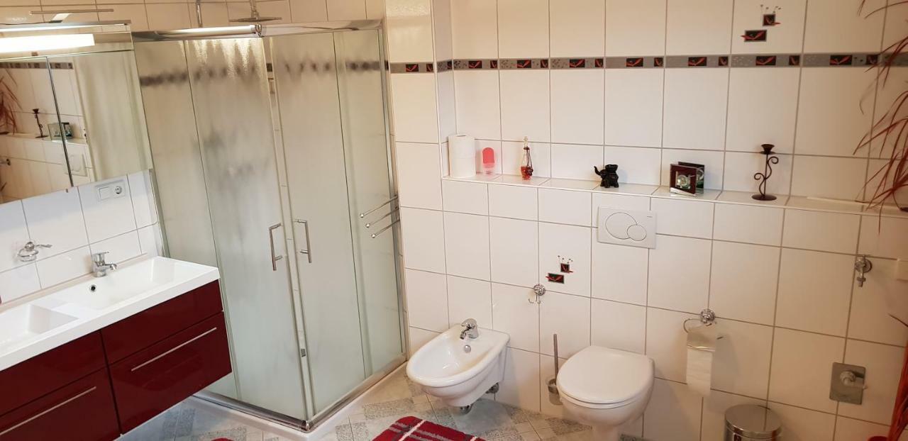 Nettes 2- Zimmer Apartment Зенде Екстериор снимка
